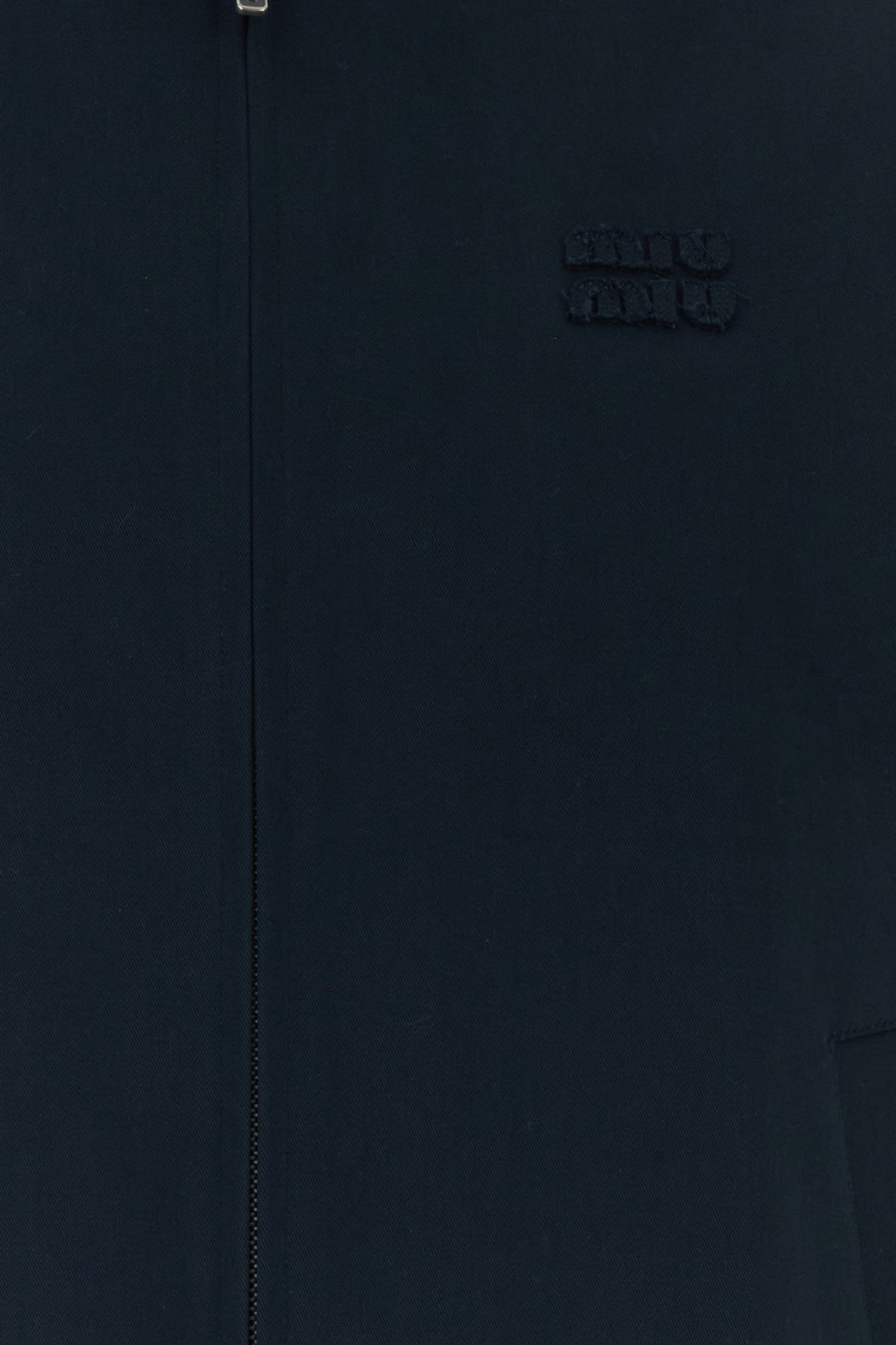 2000019303152_5