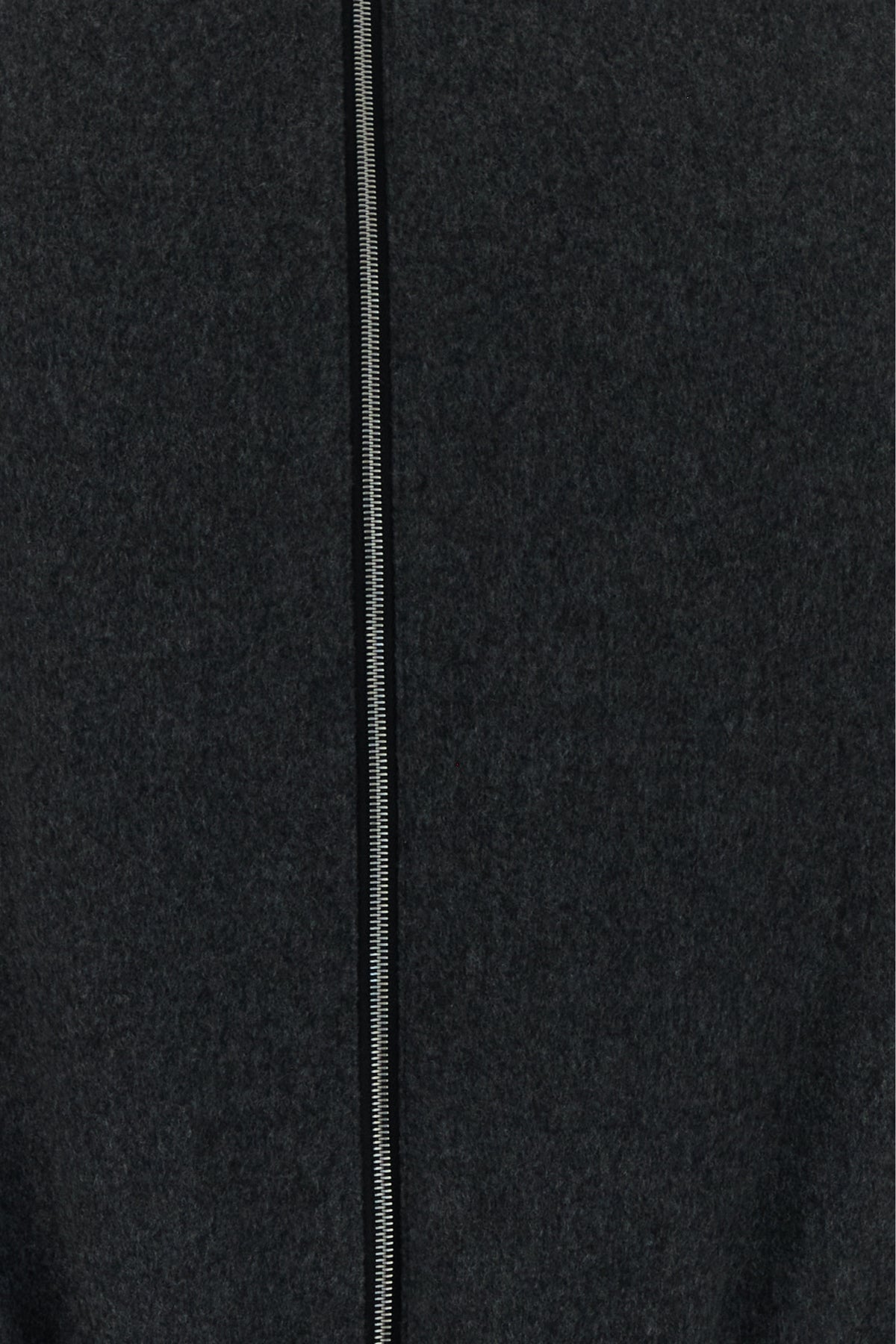 2000019487500_5
