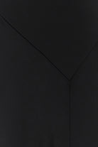 2000019833468_5