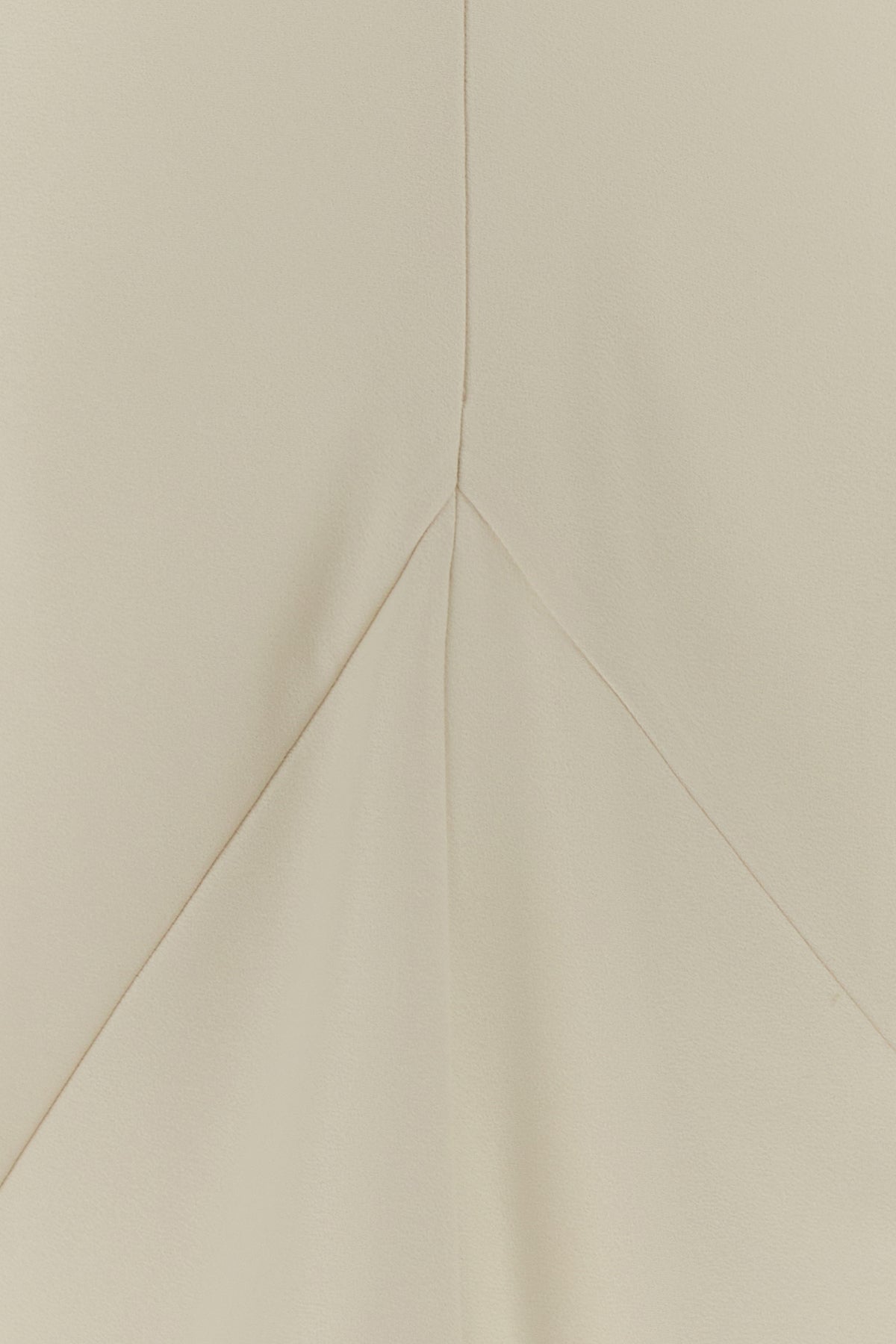 2000019833567_5