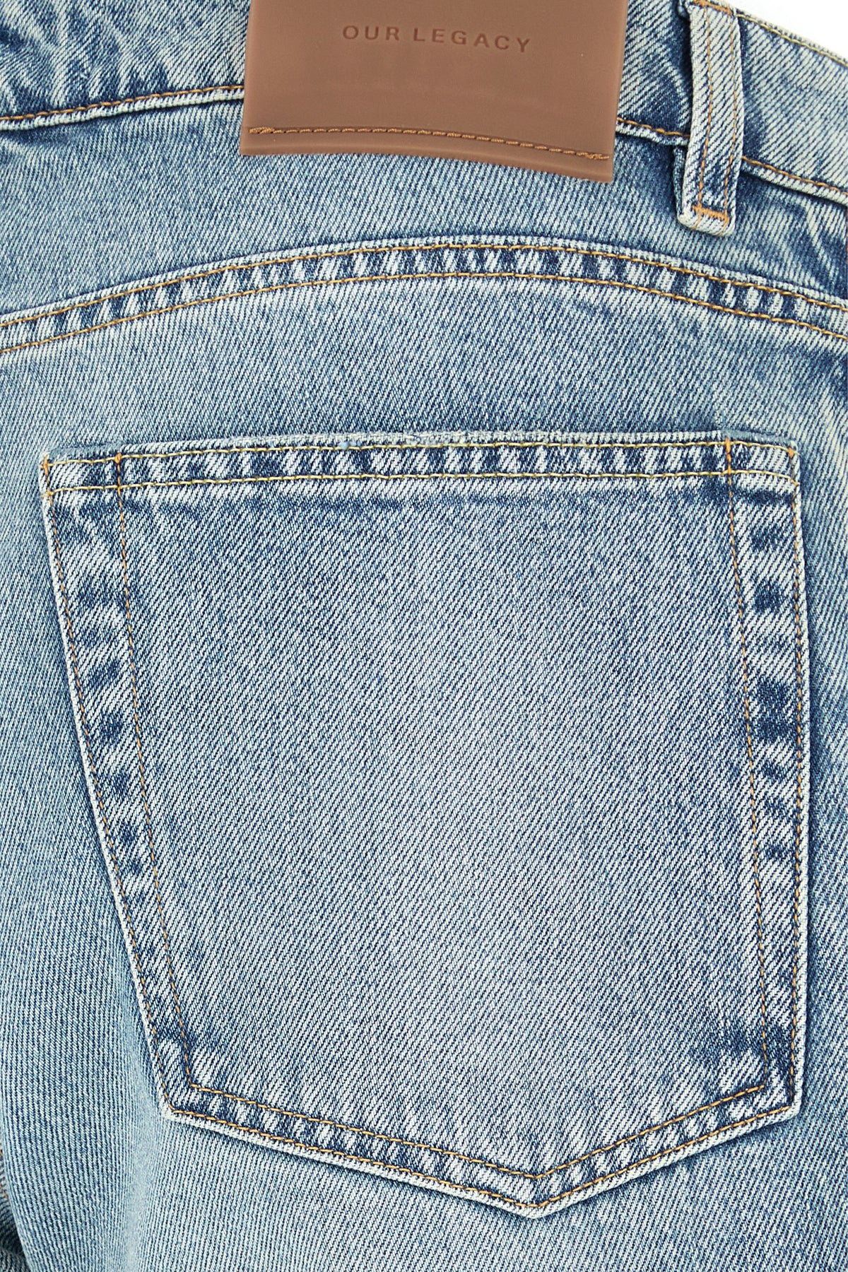 2000019876960_5