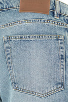 2000019876960_5