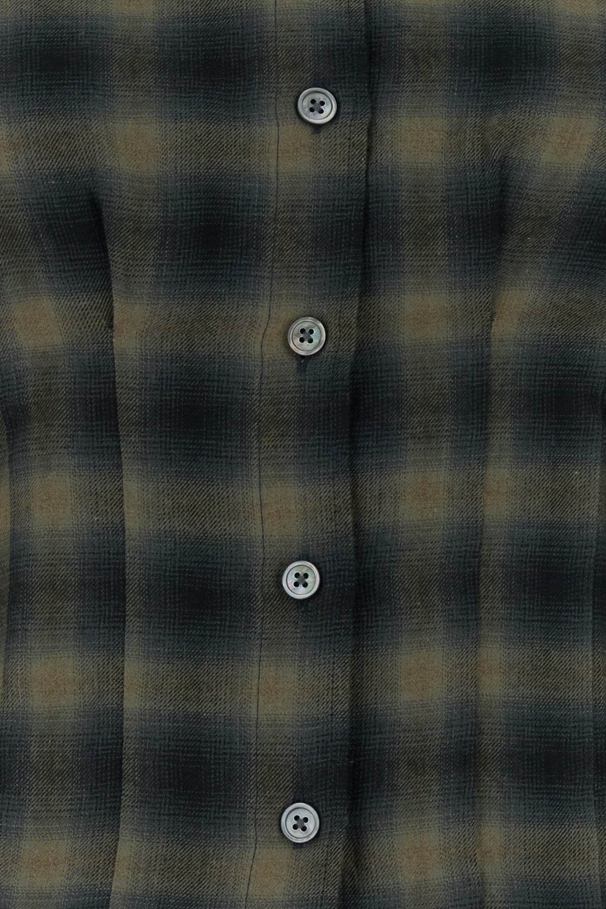 2000019878940_5