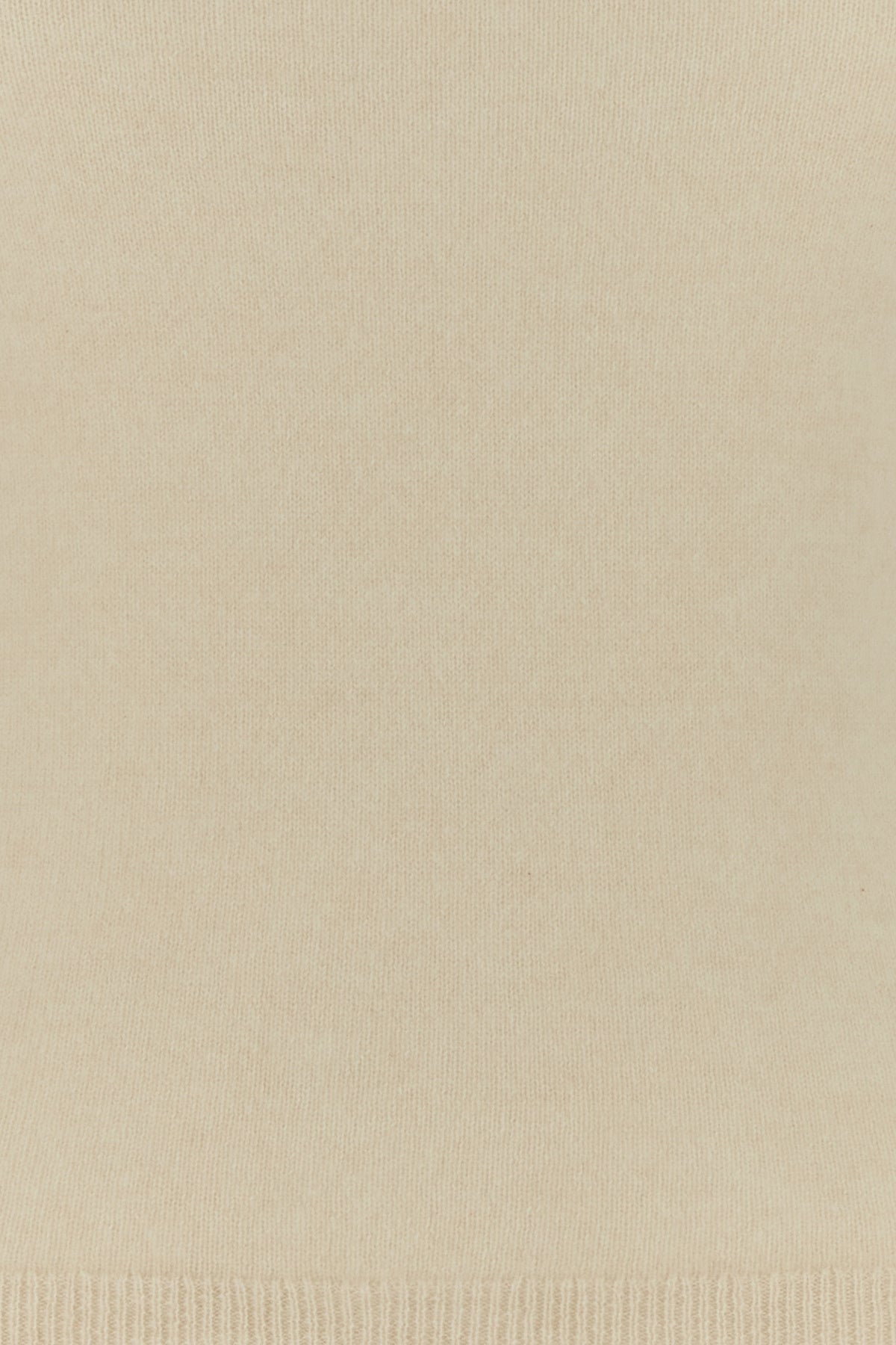 2000020004581_5