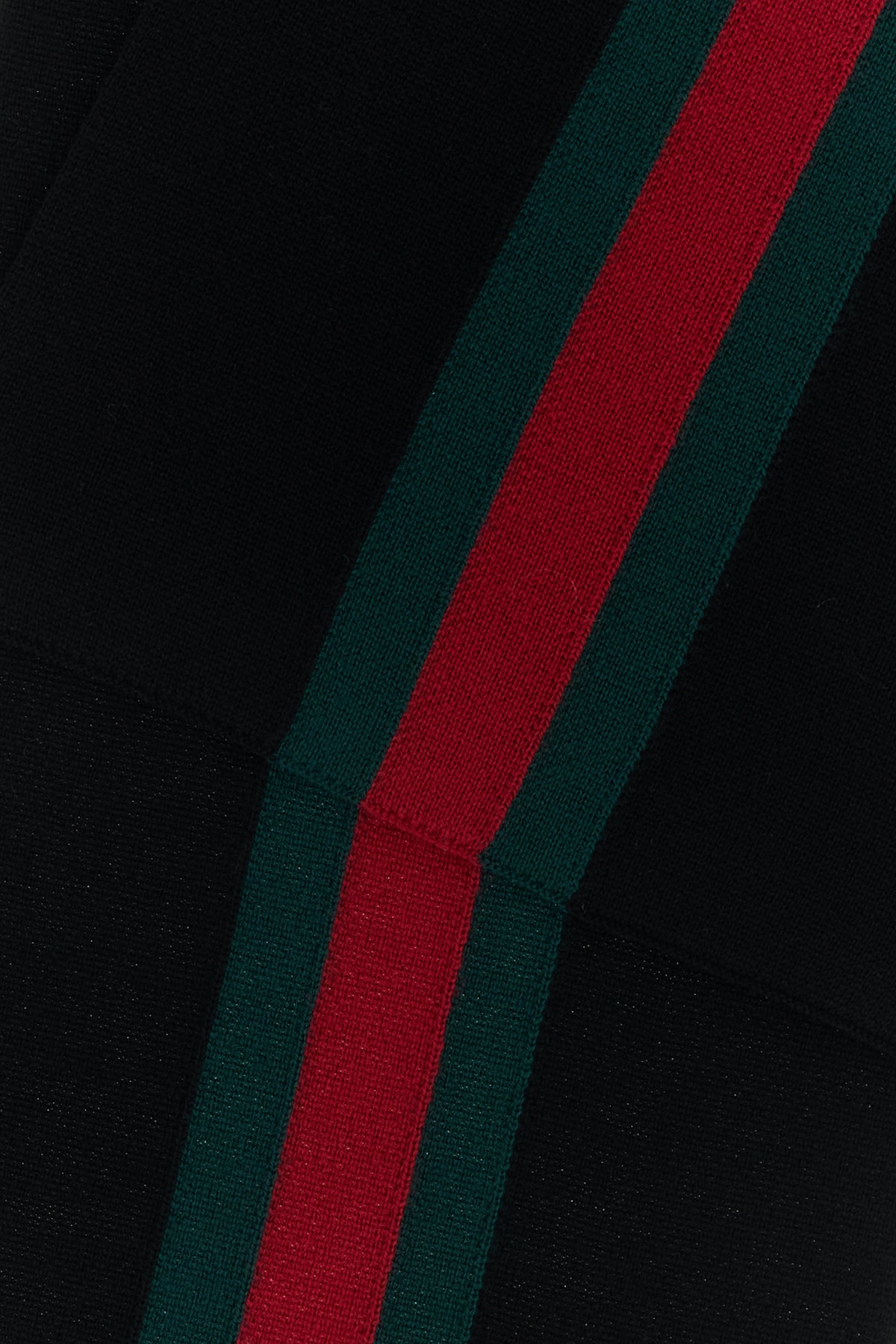 2000020326782_2