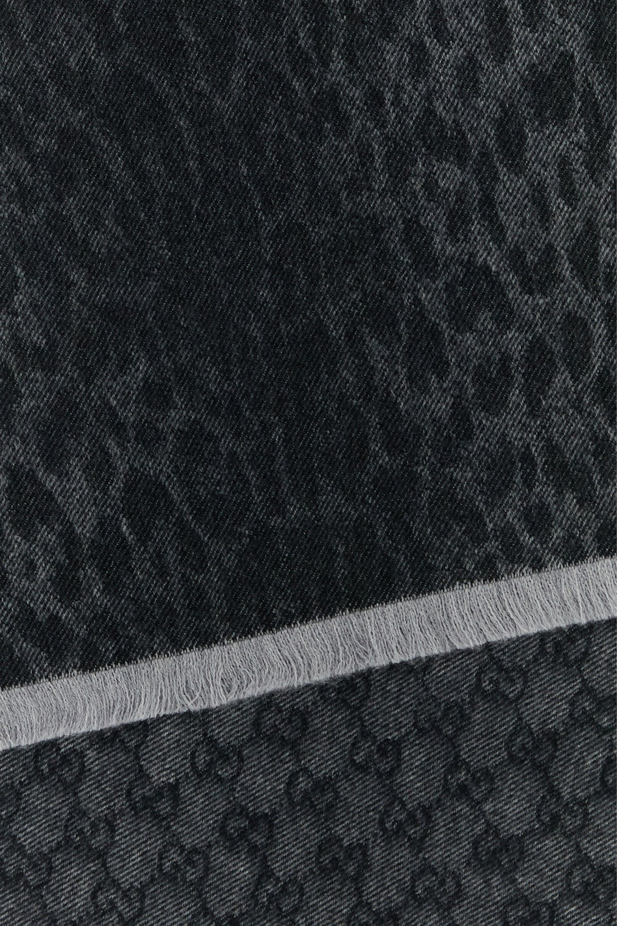 2000020329455_3