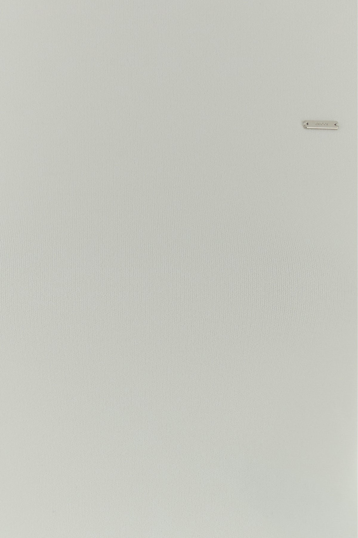 2000020333810_5