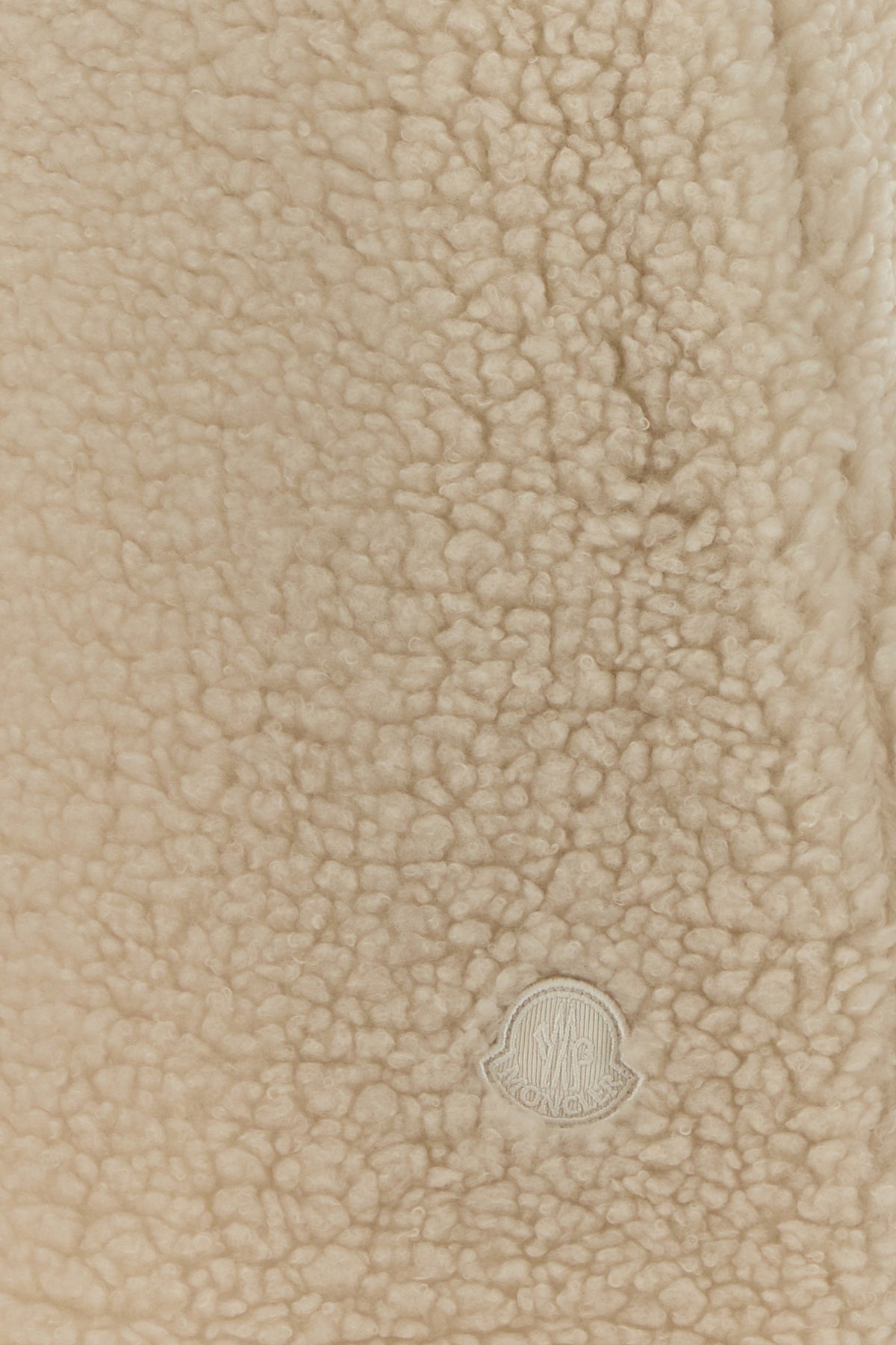 2000020356147_5