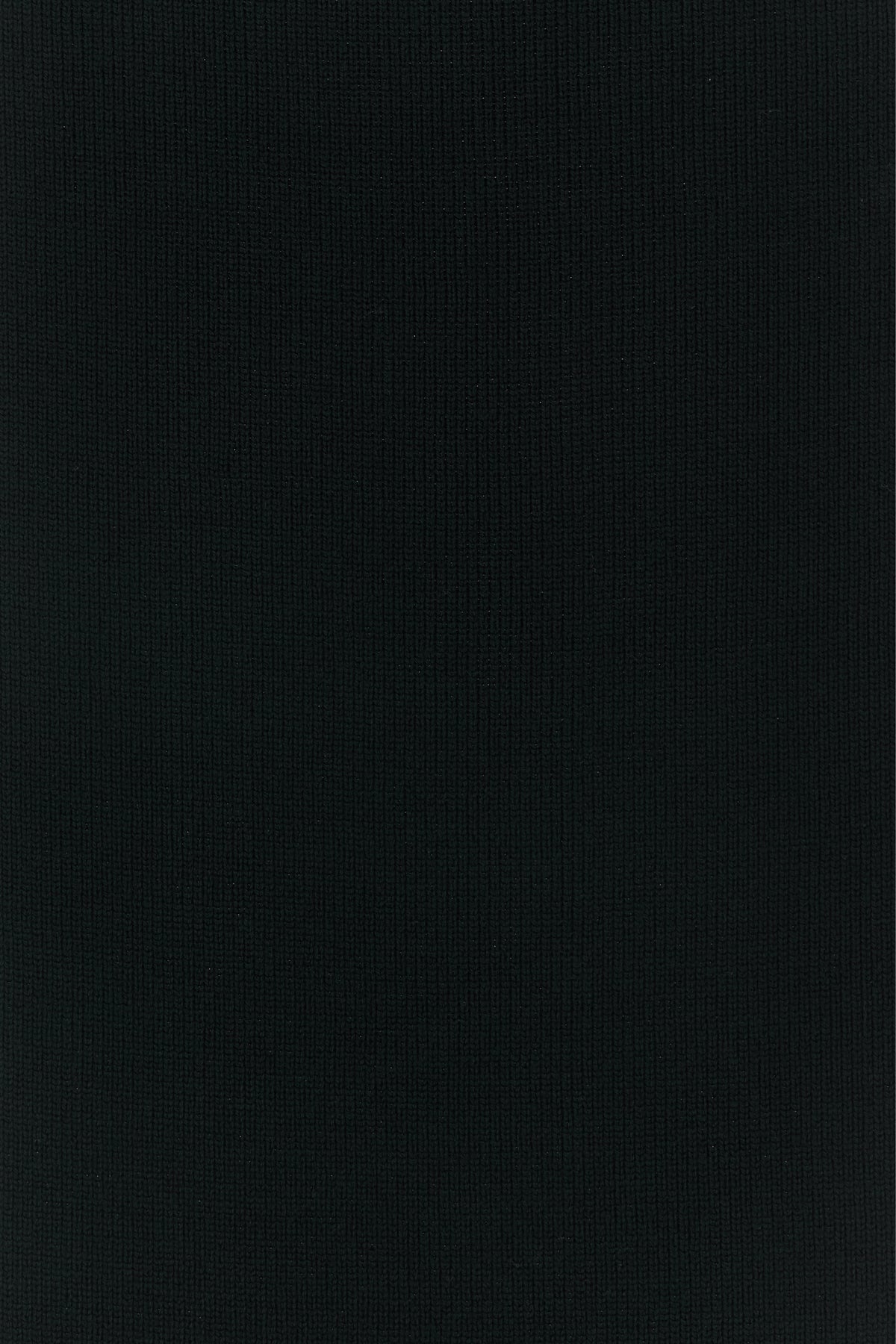 2000020365811_3