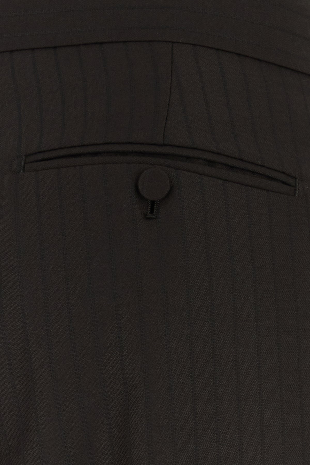 2000020452566_5