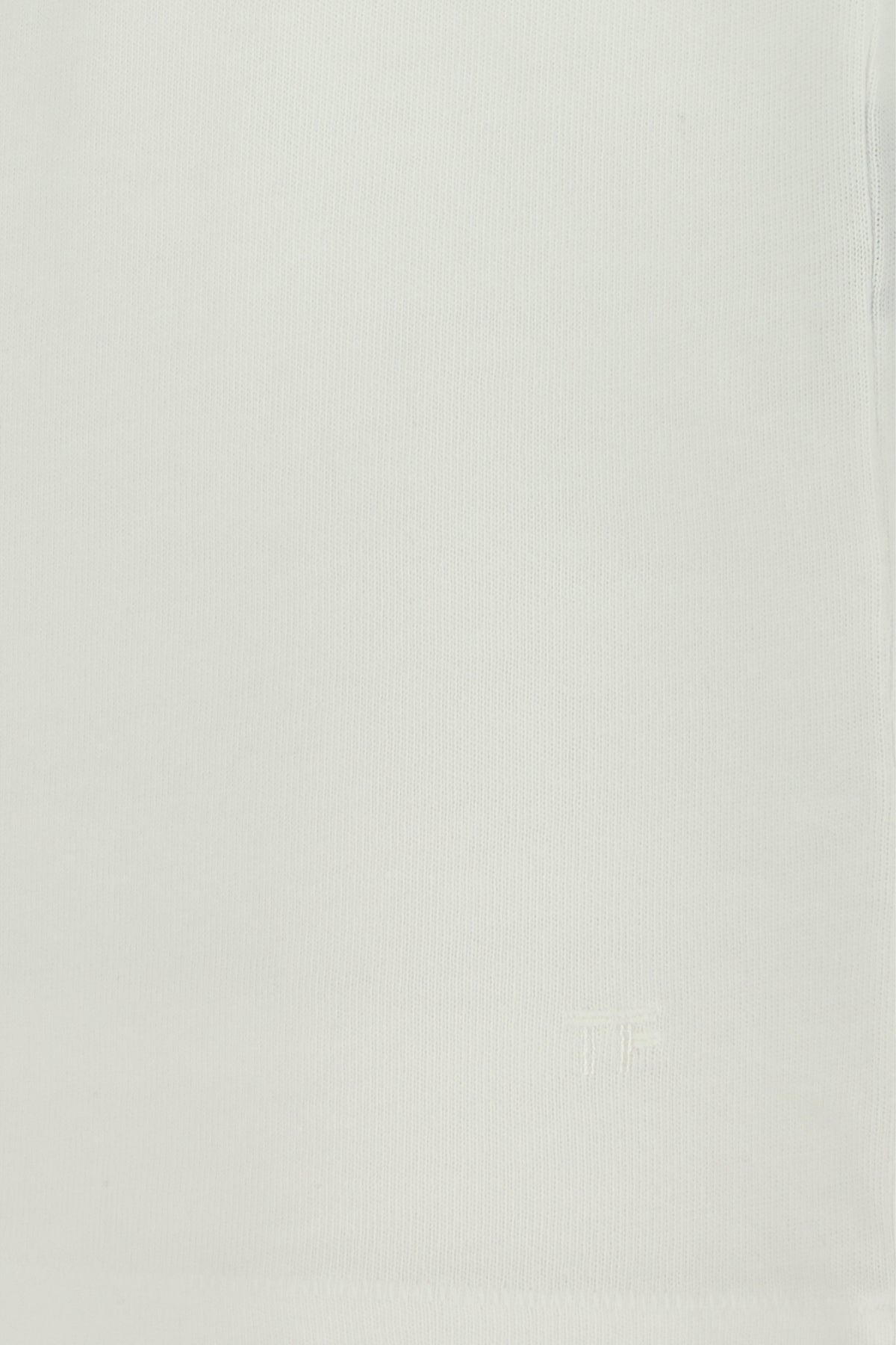 2000020452627_5