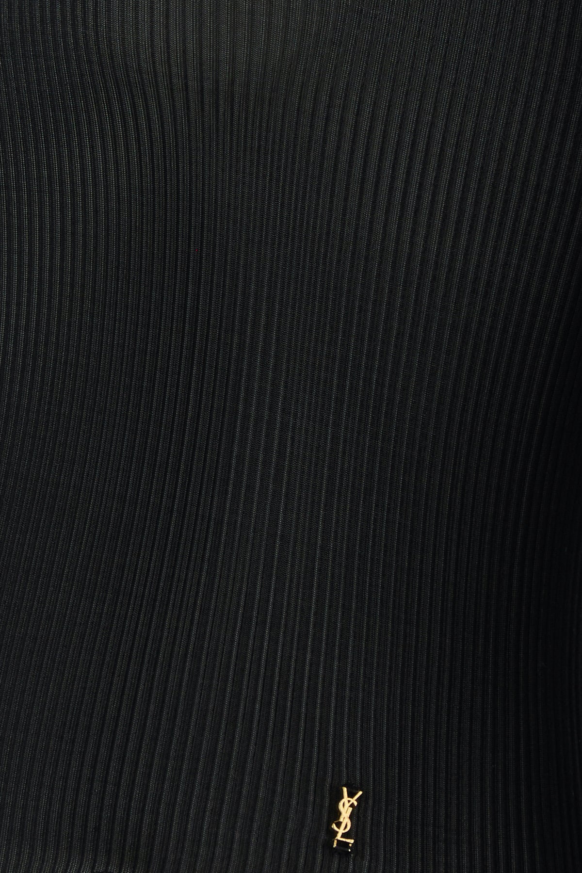 2000020610850_5
