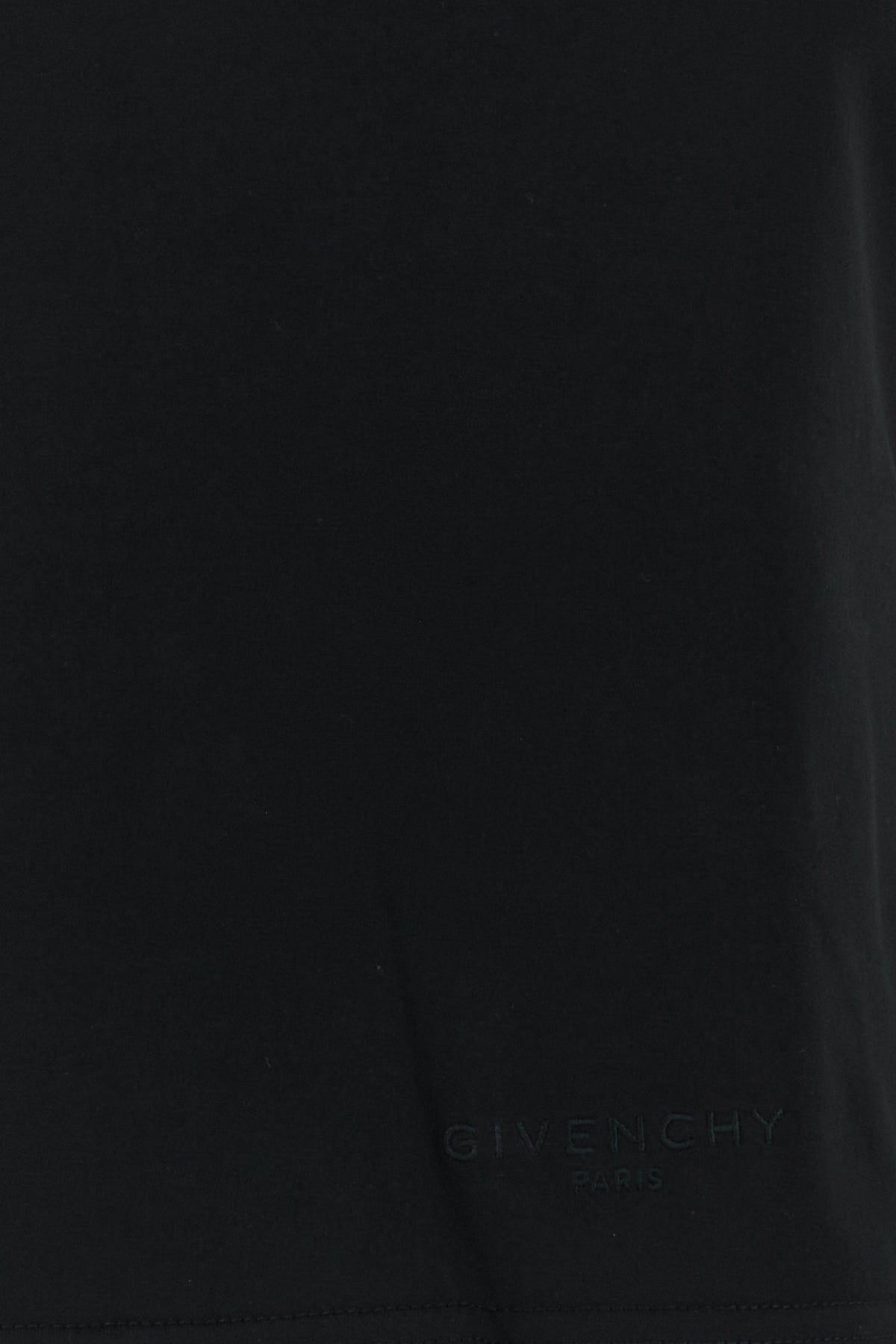2000020680693_5