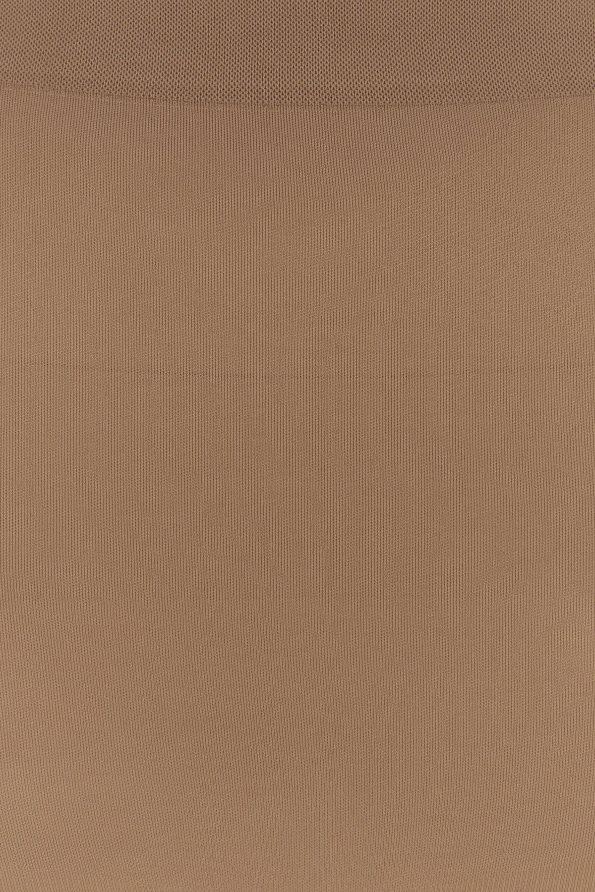 2000020685179_5