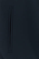 2000020822208_5