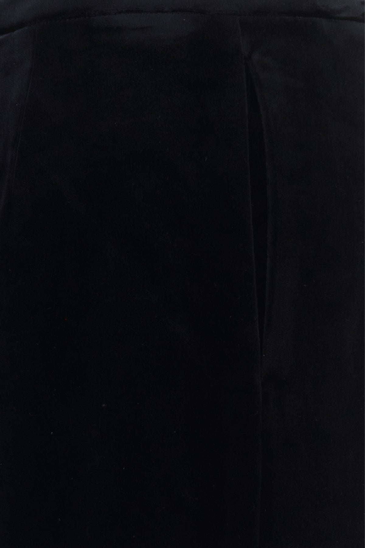 2000020839077_5