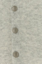 2000020972989_5