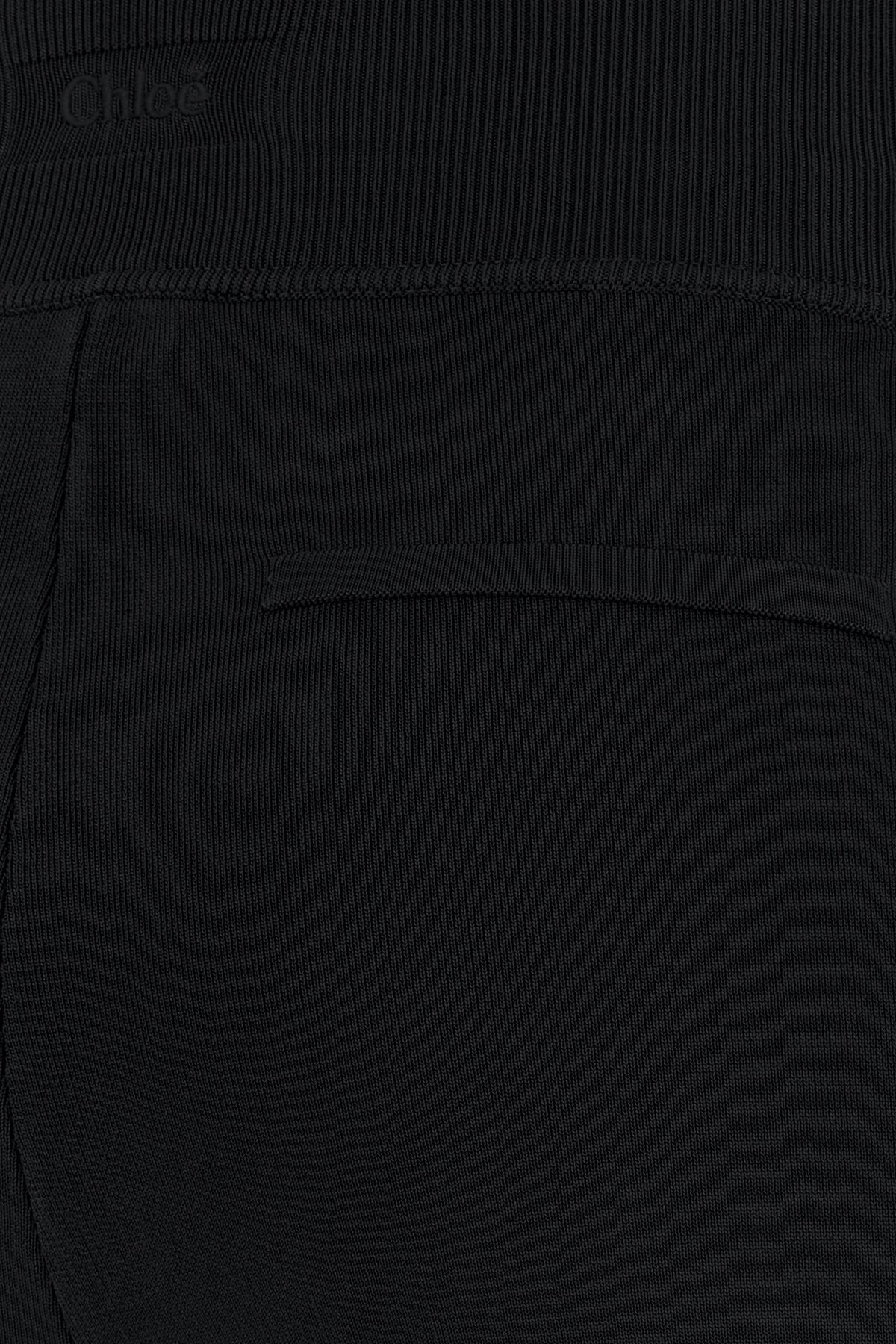 2000021072367_5