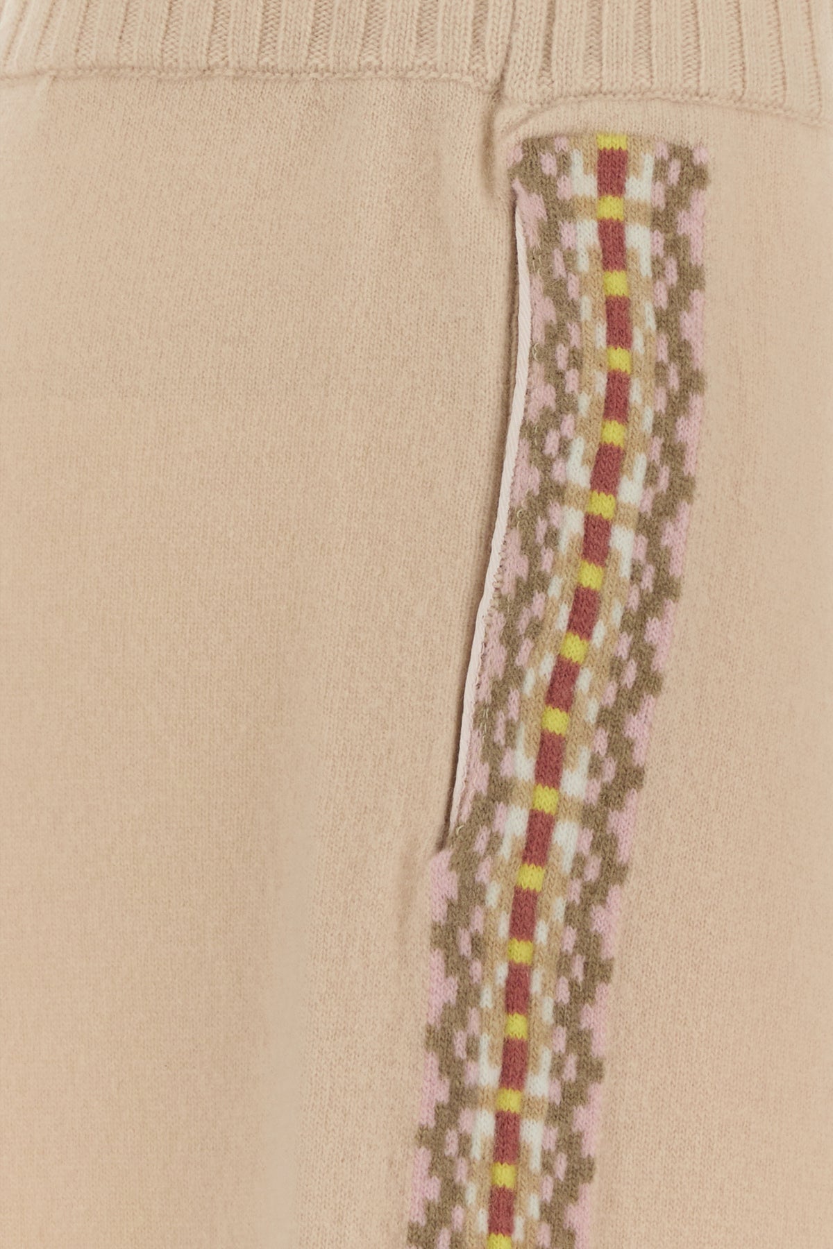 2000021132726_5